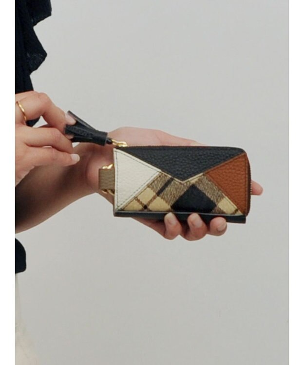 UNBILLION perche サスティナブルハラコミックスキーケース ブラックベージュ