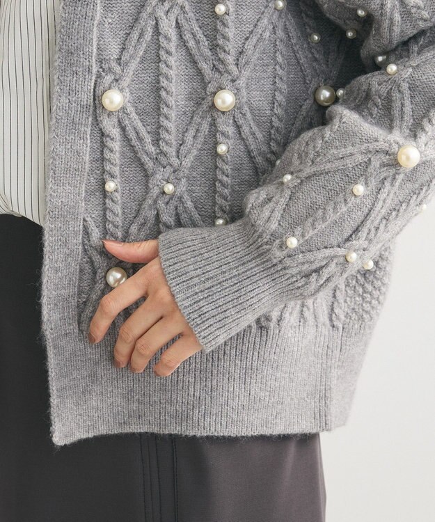 Green Parks パール付ケーブルニットカーディガン Gray Mixture