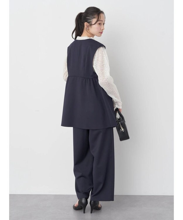 earth music&ecology ペプラムジレ Navy