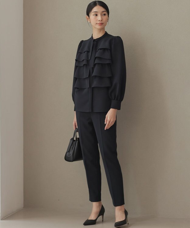 組曲 【KUMIKYOKU NAVY】コンフォータブルドレープ フリルブラウス ネイビー系