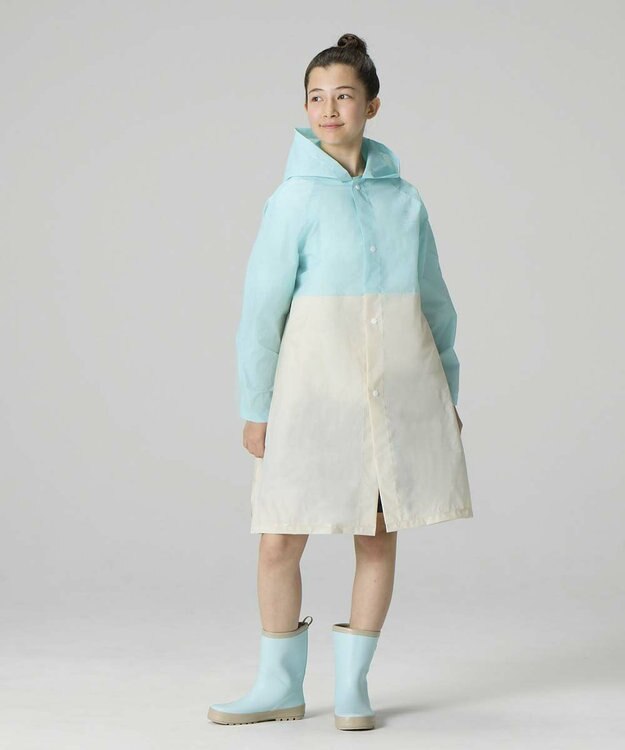 BEAMS SCHOOL シームレスレインコート サックス