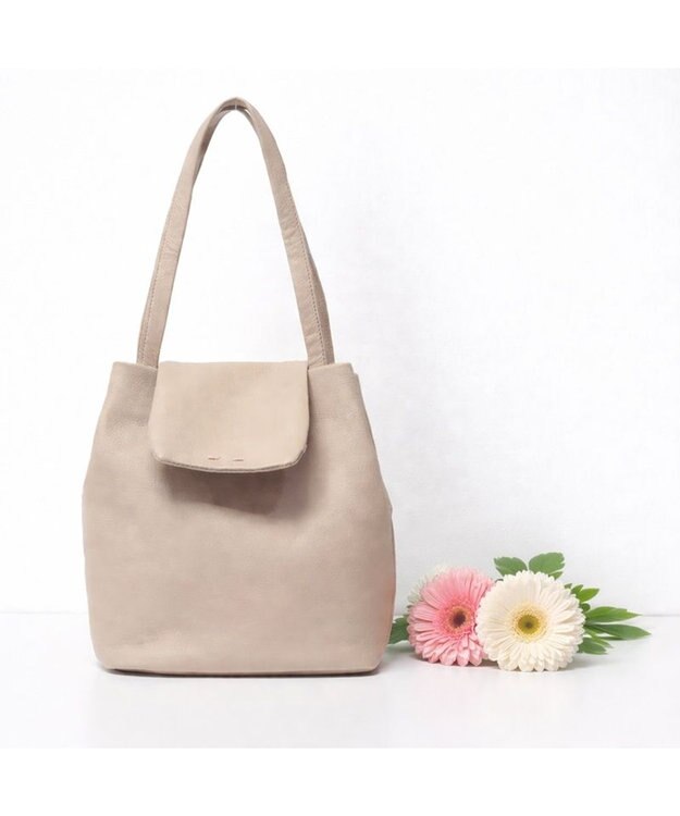 Regalo Felice 【形が変えられる / 触りたくなるソフトレザー】トート / REGALO GYG(グレージュ)