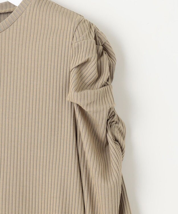 Feroux 【ONWARD CROSSET MAG掲載】ギャザースリーブ プルオーバー ベージュ系