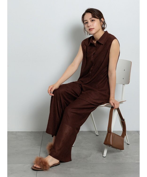 Te chichi クレープメッシュノースリーブシャツ（セットアップ可） ブラウン