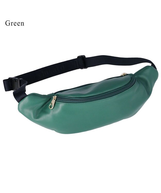 tsumori chisato CARRY ライトラム ボディバッグ　軽くてシンプル　しっとりとした手触りの羊革　サコッシュ　ウエストポーチ グリーン
