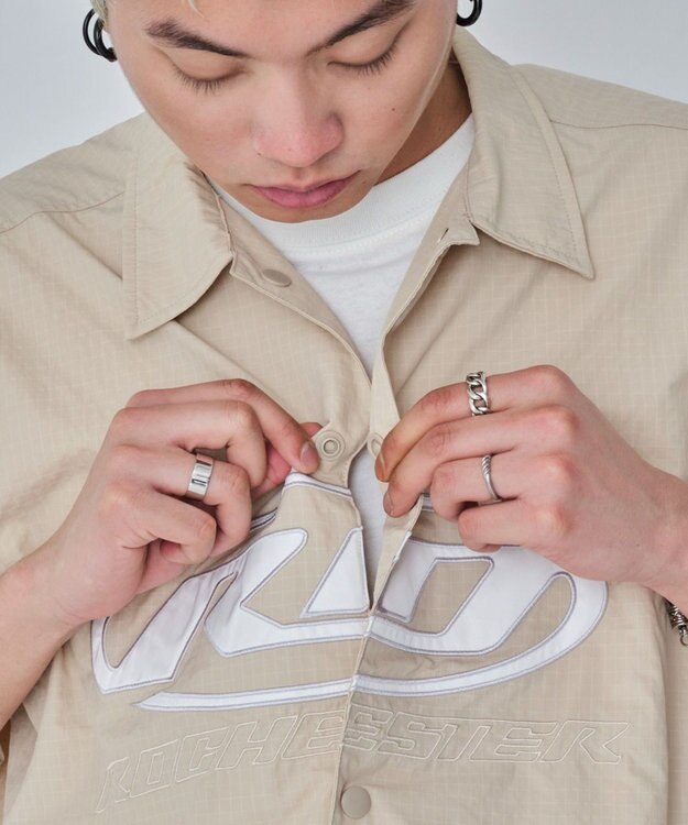 WEGO 【ユニセックス着用ITEM】リップストップグラフィックシャツ（SS） ベージュ