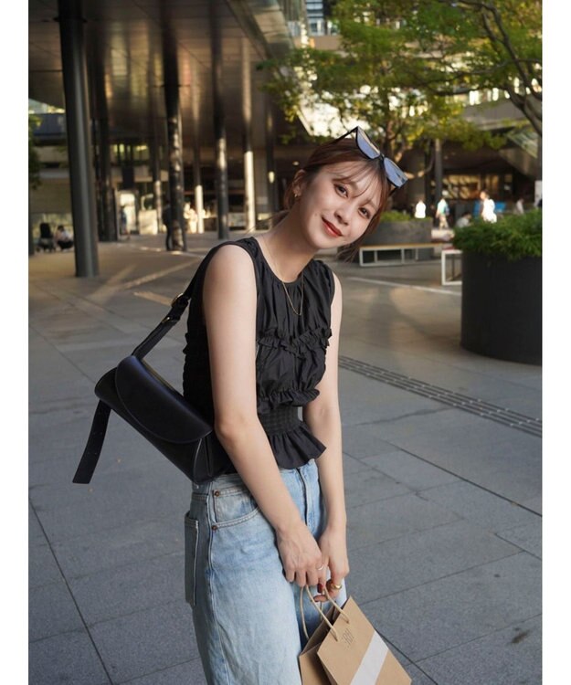 Green Parks シャーリングデザインコルセット風ブラウス Black