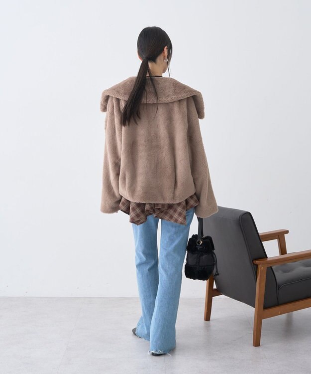 earth music&ecology ファーショートブルゾン Mocha