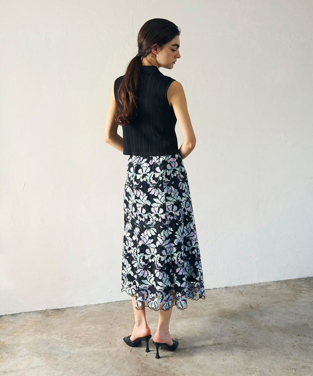 GRACE CONTINENTAL フラワー刺繍プリントスカート ブラック