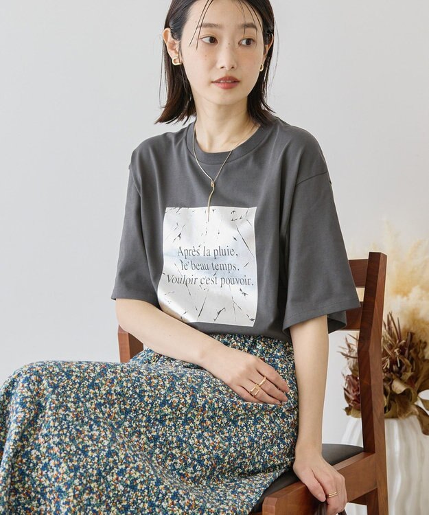 AMERICAN HOLIC ボックスロゴ箔プリントＴシャツ Charcoal Gray