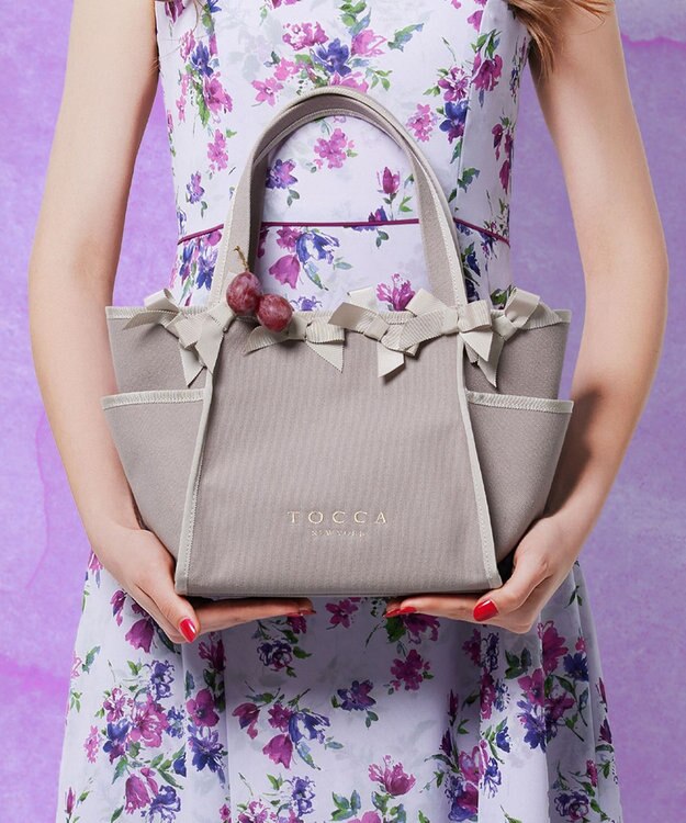 TOCCA OCTUPLE RIBBON TOTE M トートバッグ M ライトグレー系