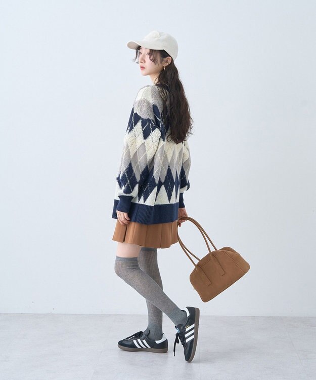 earth music&ecology ダメージロゴキャップ Ivory