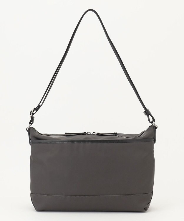 Y'SACCS ナイロン×リサイクルレザー　コンビマルチショルダー グレー