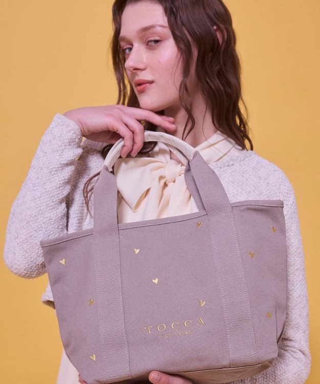 TOCCA 【大人百花コラボカラー有・WEB＆一部店舗限定】LUCKY SHOWER CANVASTOTE キャンバス トートバッグ [新色]ベージュ×ゴールドハート柄