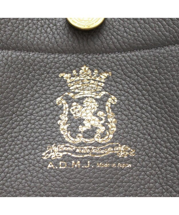 A.D.M.J. 【牛革】モーツァルト/スパニッシュレザーバイカラー金ボタントートM セメント/カラメル