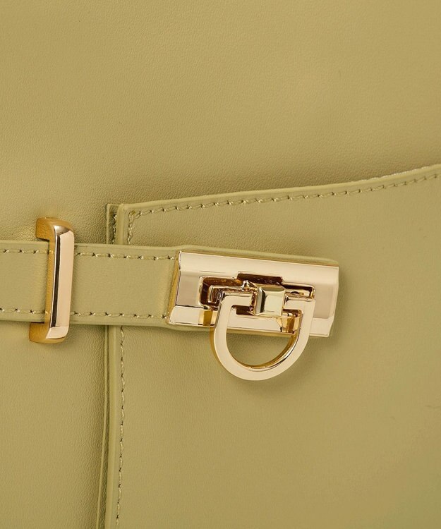 TOPKAPI 【TREASURE TOPKAPI】ベルトデザイン レザー フラット ショルダーバッグ ライムグリーン