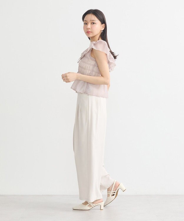 earth music&ecology ダブルフリルノースリブラウス Pink Beige