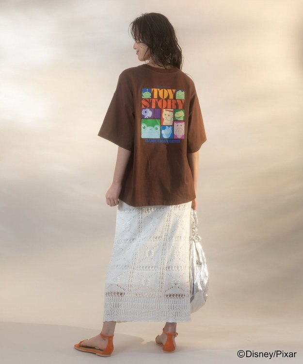 Green Parks トイストーリー／バックプリントＴシャツ Brown