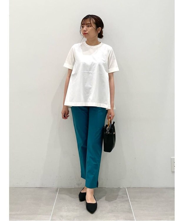 UNFILO 【接触冷感/吸水速乾】BEAUTY FORM フレアTシャツ ホワイト系