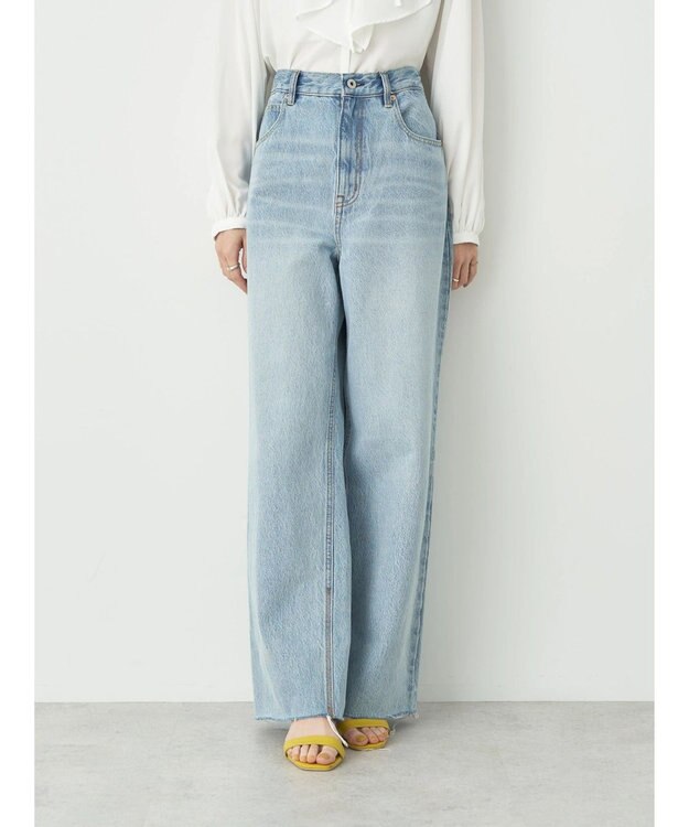 earth music&ecology ウ゛ィンテージ加工セルフカットワイドデニム Light Indigo