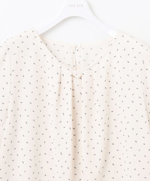 ANY SIS L 【洗える】ラッフルフレアビジュー ブラウス アイボリーベース