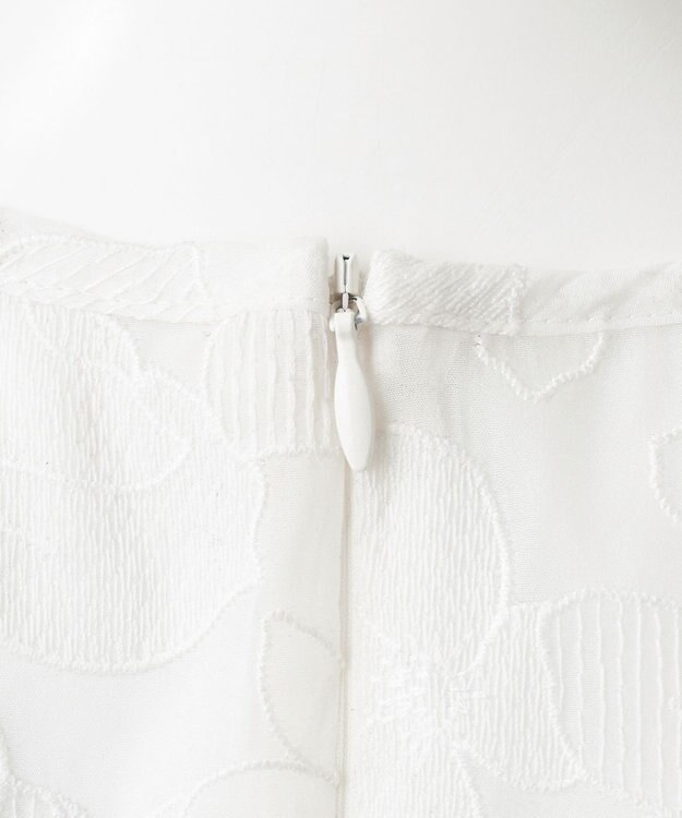 23区 【R(アール)】エンブロイダリーオーガンザ ブラウス ホワイト系