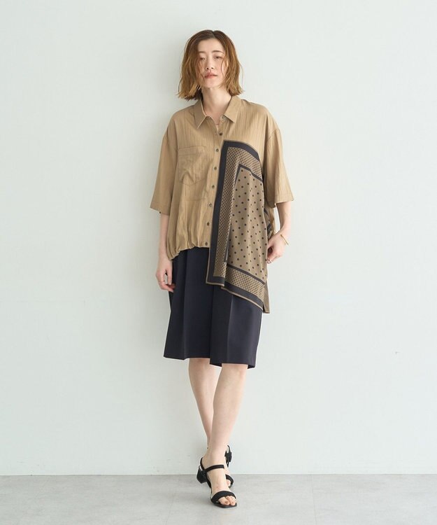 YECCA VECCA 【尾崎紗代子さん着用】タックハーフパンツ Navy