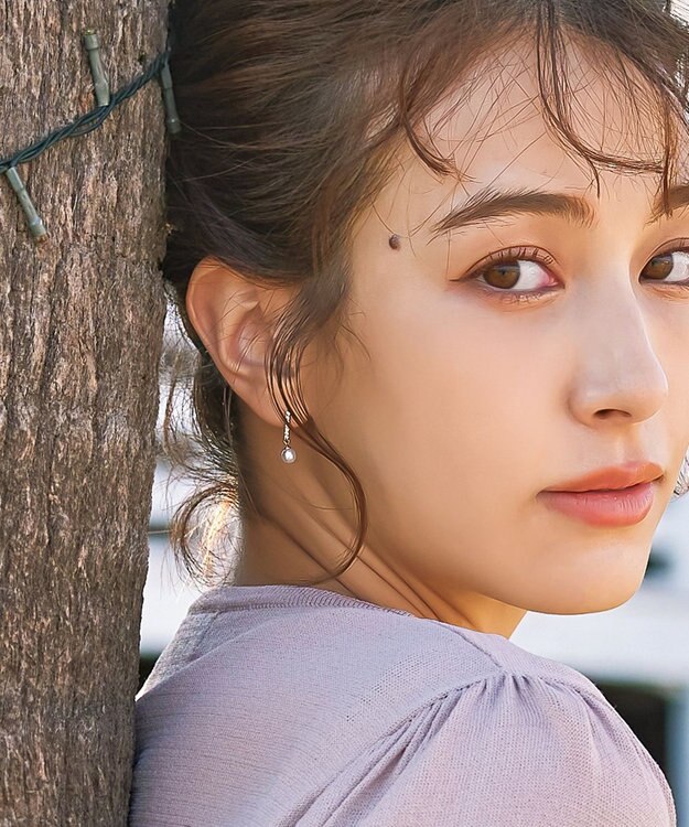 Tiaclasse 【金属アレルギー対応・養殖パール】ストーンバー＆パールピアス シルバー