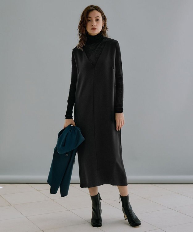 ICB 【洗える】シアーウール タートルニット ブラック系