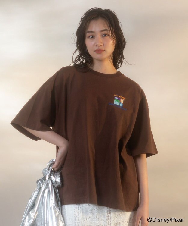 Green Parks トイストーリー／バックプリントＴシャツ Brown