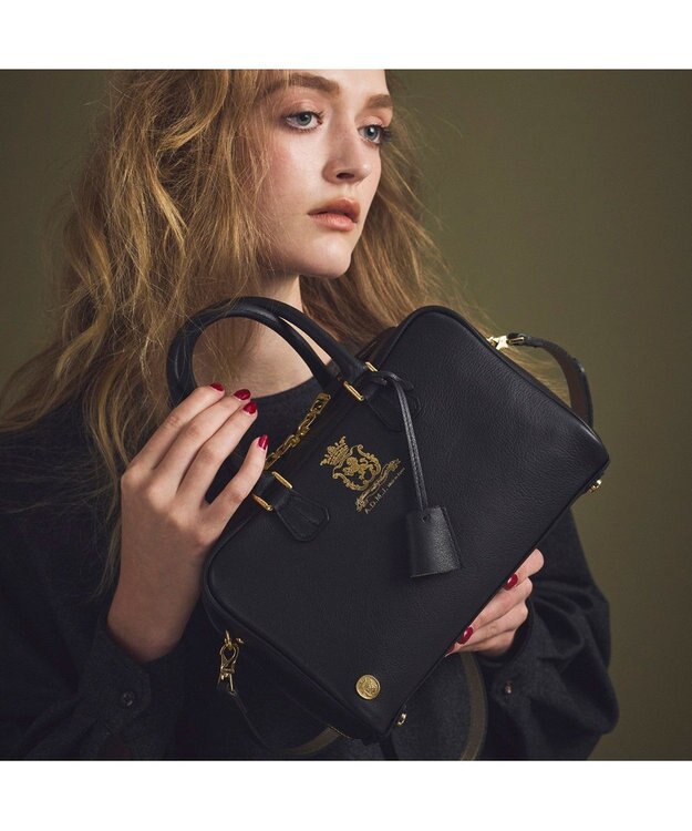 A.D.M.J. 【牛革】クラシックアニルブリロ/ボストン25cm(ショルダーストラップ付) ブラック