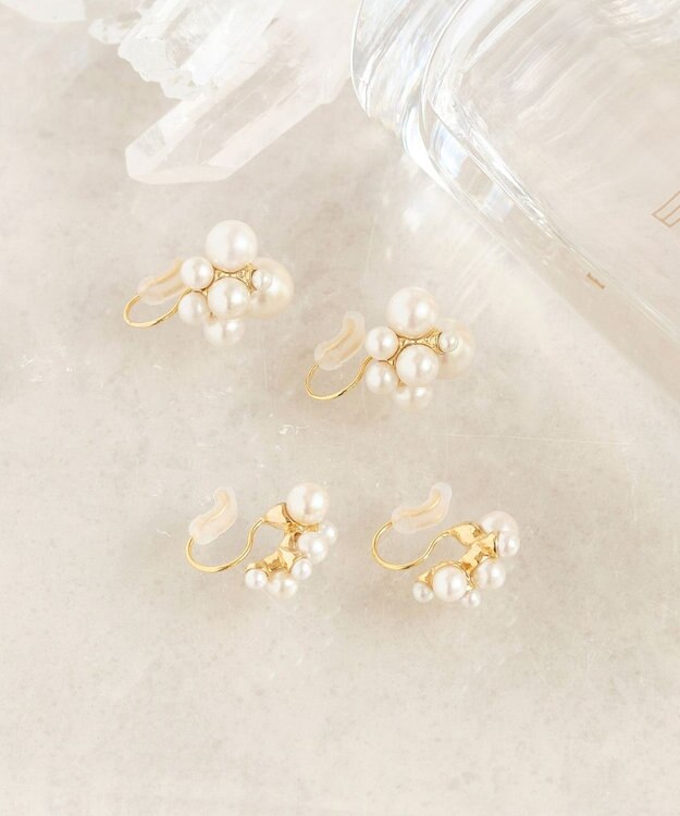 Phoebe ≪TV番組着用商品≫【痛くないシリーズ】ファンシーパールライトフィットイヤリング ゴールド