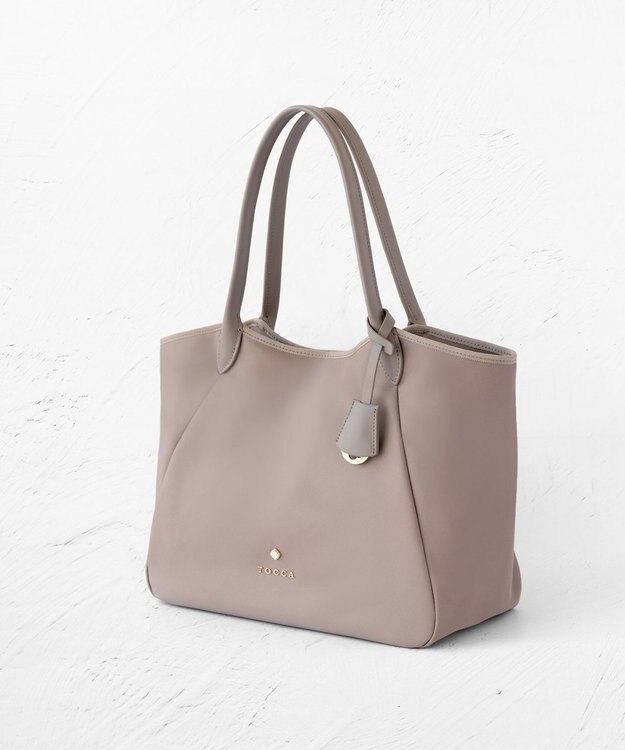 TOCCA 【A4サイズ対応・撥水】T-JARDIN NYLONBAG ナイロンバッグ ベージュ系