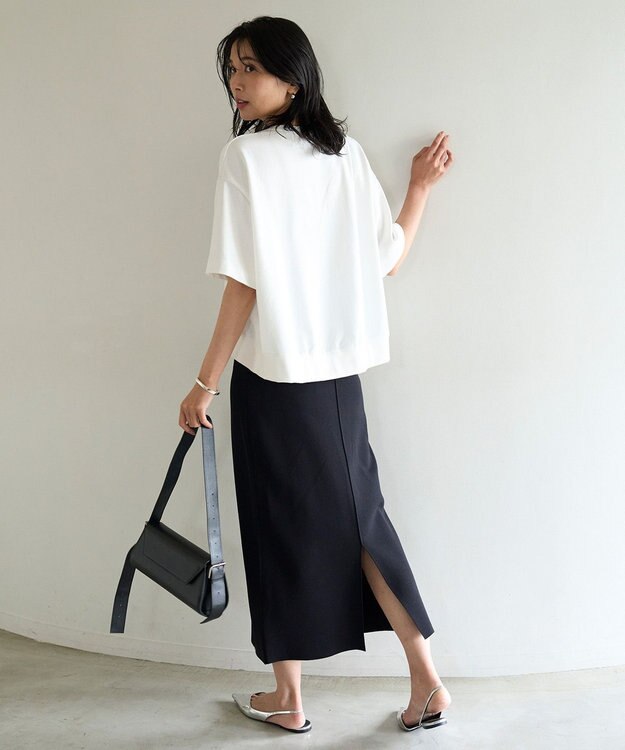 UNFILO L 【接触冷感/UVカット】スゴ機能美ニット Iラインスカート ブラック