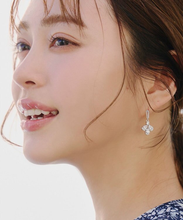 Tiaclasse 【金属アレルギー対応】three drop ピアス シルバー