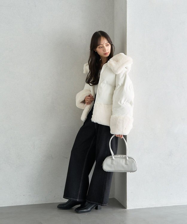 earth music&ecology フードファー中綿ショートコート ホワイト
