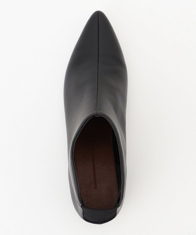 23区 ポインテッドトゥ ブーティー ブラック系