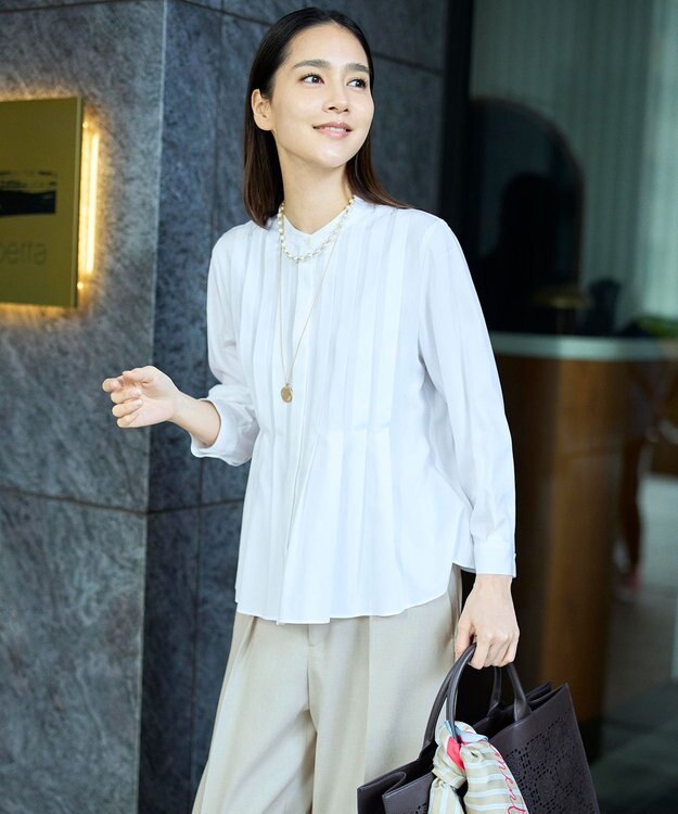 自由区 【カタログ掲載】ドレープブロードタック ブラウス オフ