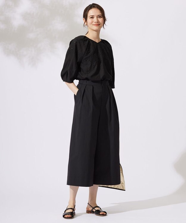 自由区 L 【カタログ掲載・洗える】エンブロイダリーローン ブラウス ブラック