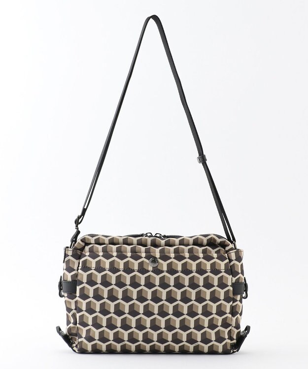 Y'SACCS キュービックモノグラム　スクエアショルダー チョコ