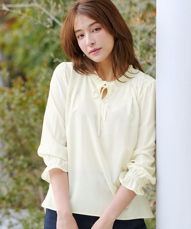Tiaclasse フリルリボンブラウス アイボリー