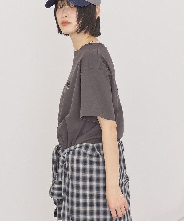 AMERICAN HOLIC STARLY 刺繍ロゴTシャツ Charcoal Gray