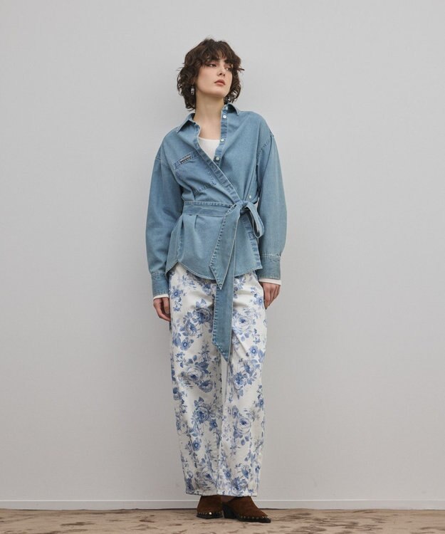 GRACE CONTINENTAL デニムボウタイシャツ ブルー