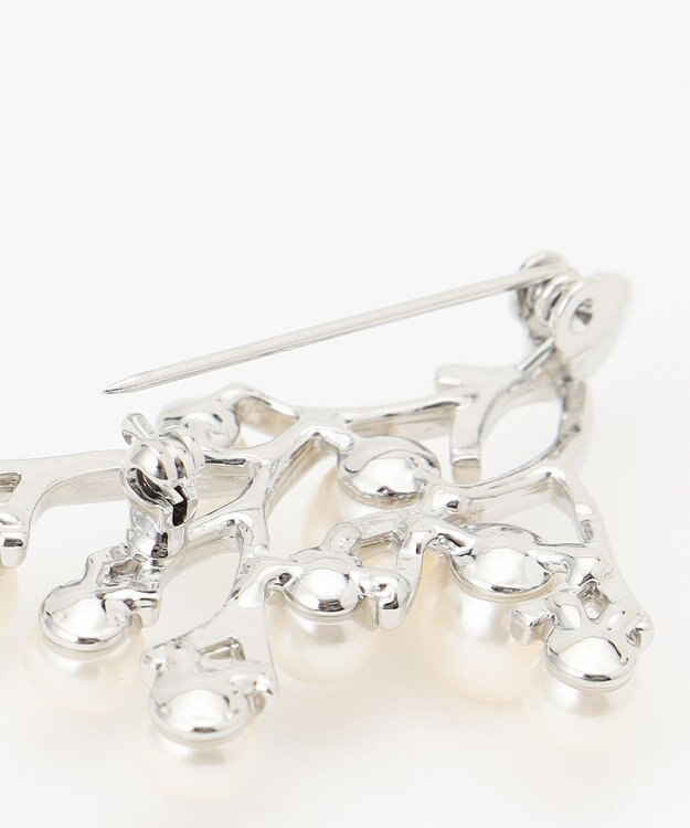 23区 コーラルパール ブローチ アイボリー系