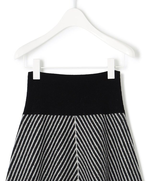 ICB ミルドウール ストライプ柄ニットスカート ブラック系1