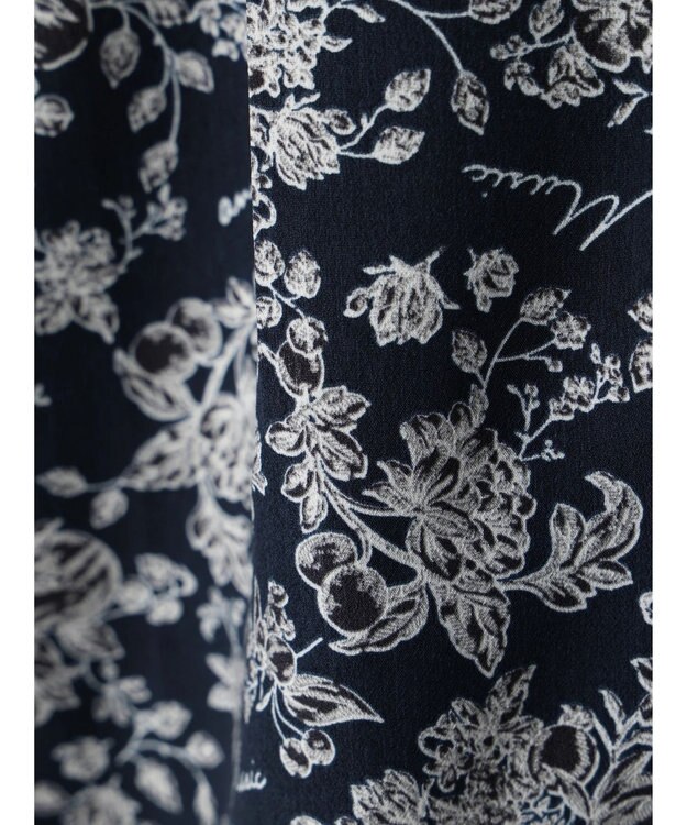 earth music&ecology 隠れリスサロペット Navy