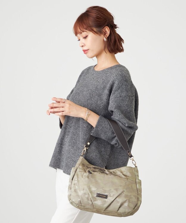 LA BAGAGERIE シャドージャカード 2WAYショルダーバッグ グレージュ