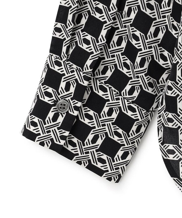 ICB 【洗える】レトロウォールペーパープリント ブラウス オフホワイト×ブラック系