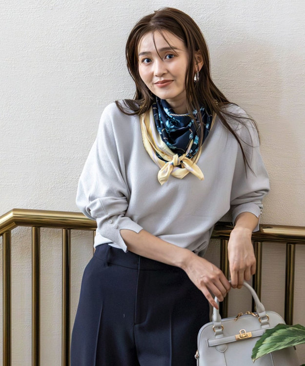 ANY SIS フラワー スカーフ ネイビーベース