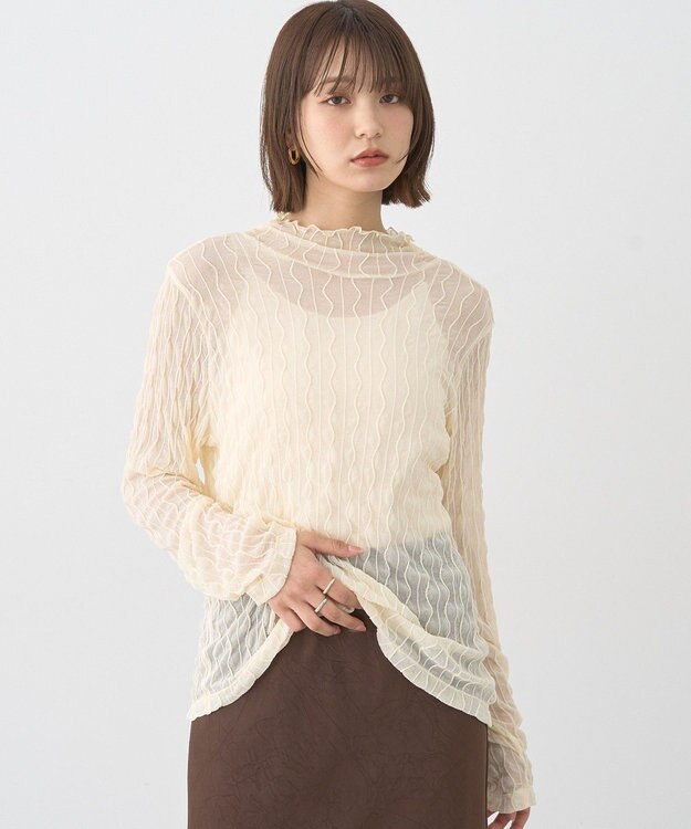 earth music&ecology ハイネックシアーうねうねプルオーバー Ivory